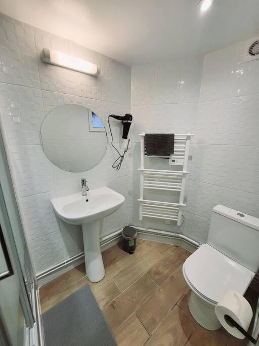 Family Flat Stade De France Airport Cdg Le Bourget "Appart'7" Pierrefitte-sur-Seine Esterno foto