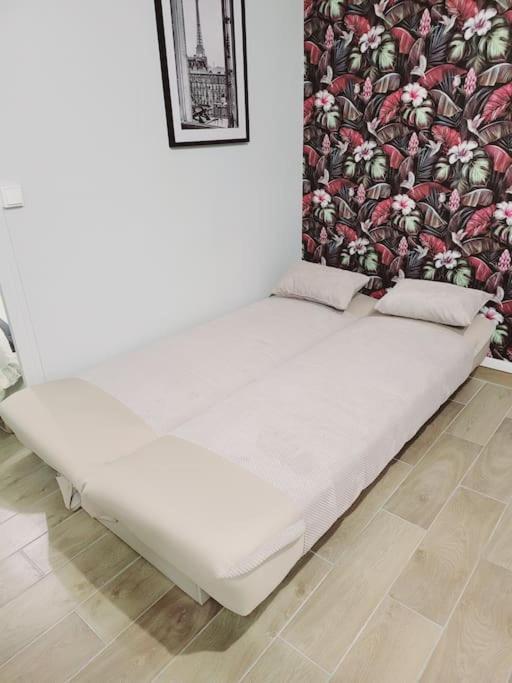 Family Flat Stade De France Airport Cdg Le Bourget "Appart'7" Pierrefitte-sur-Seine Esterno foto