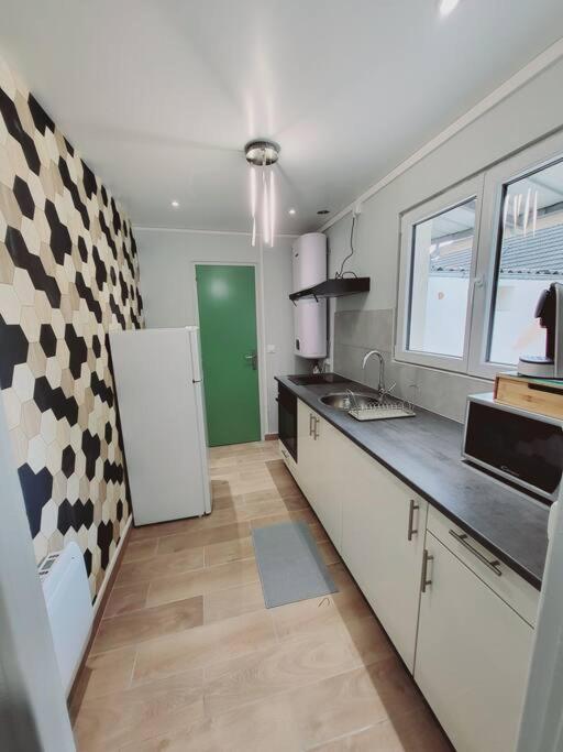 Family Flat Stade De France Airport Cdg Le Bourget "Appart'7" Pierrefitte-sur-Seine Esterno foto